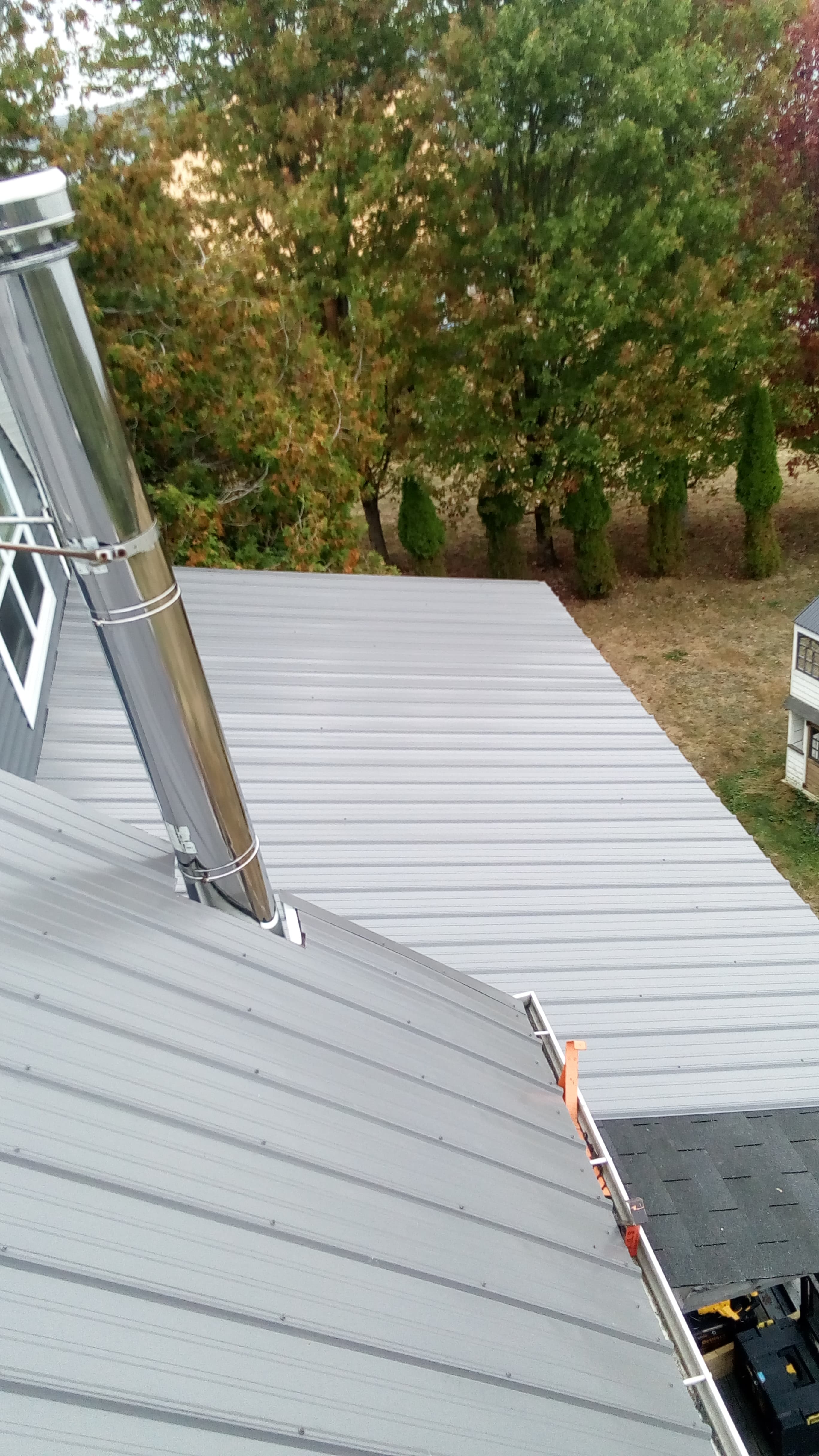 Roof Decking Replacement: When Structure Matters More Than Surface